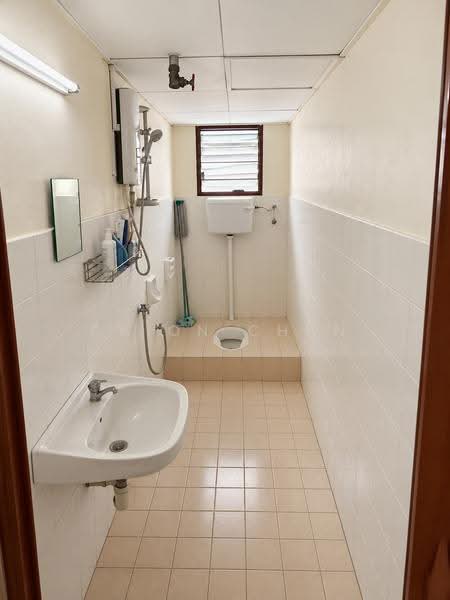 Apartment for Sale at Subang Perdana Goodyear Court 6 - Orion Chan - Bathroom - PropertyGuru.com.my