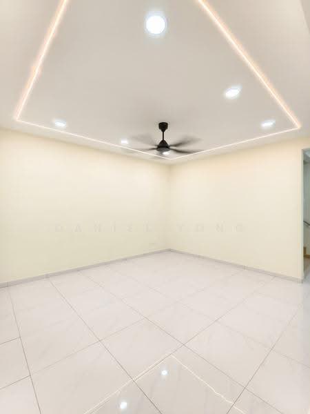 Rumah Teres 2-Tingkat untuk Dijual di Taman Daya (Johor Bahru) - Daniel Yong - Living Room - PropertyGuru.com.my