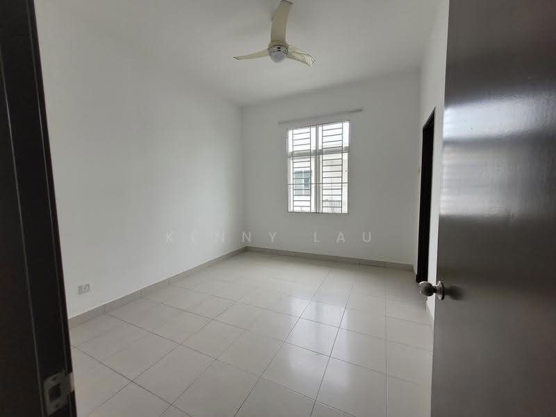 2-storey Terraced House for Sale in Bandar Puncak Alam (Puncak Alam) - Kenny Lau - Interior - PropertyGuru.com.my