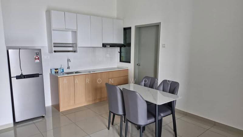 Kediaman Servis untuk Disewa di B11 Parkland Residence - Aaron Wong - Kitchen - PropertyGuru.com.my