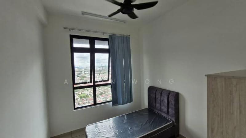 Kediaman Servis untuk Disewa di B11 Parkland Residence - Aaron Wong - Bedroom - PropertyGuru.com.my