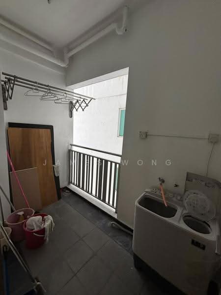 Kediaman Servis untuk Disewa di The Loft @ ZetaPark - James Wong - Balcony - PropertyGuru.com.my