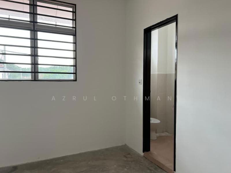 Rumah Teres 2-Tingkat untuk Dijual di Port Dickson (Negeri Sembilan) - Azrul Othman - Bathroom - PropertyGuru.com.my
