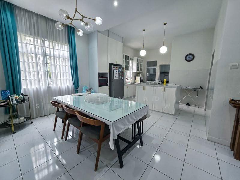 2-storey Terraced House for Sale in Bandar Baru Enstek (Bandar Enstek) - Muhammad Shahrul Ridhwan Mehamad Nasir - Kitchen - PropertyGuru.com.my