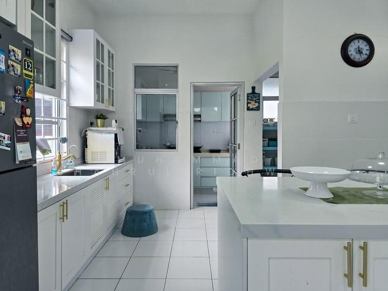 2-storey Terraced House for Sale in Bandar Baru Enstek (Bandar Enstek) - Muhammad Shahrul Ridhwan Mehamad Nasir - Kitchen - PropertyGuru.com.my