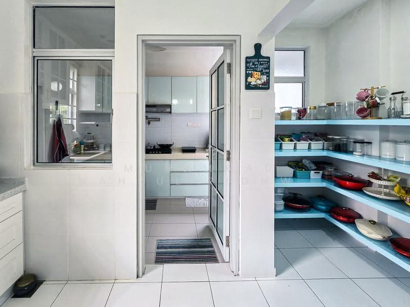 2-storey Terraced House for Sale in Bandar Baru Enstek (Bandar Enstek) - Muhammad Shahrul Ridhwan Mehamad Nasir - Kitchen - PropertyGuru.com.my