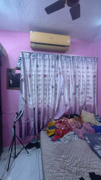 3-storey Terraced House for Sale in Taman Sri Muda (Shah Alam) - Jacky Lin - Bedroom - PropertyGuru.com.my
