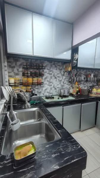 3-storey Terraced House for Sale in Taman Sri Muda (Shah Alam) - Jacky Lin - Kitchen - PropertyGuru.com.my