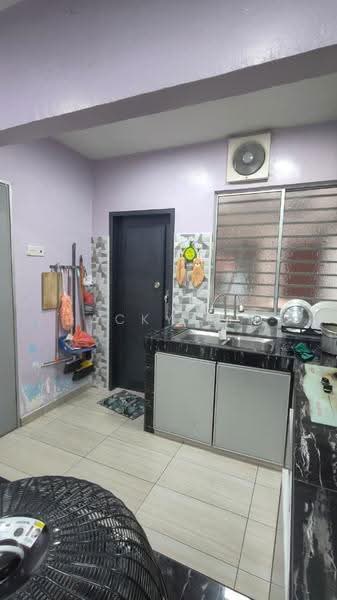 3-storey Terraced House for Sale in Taman Sri Muda (Shah Alam) - Jacky Lin - Kitchen - PropertyGuru.com.my