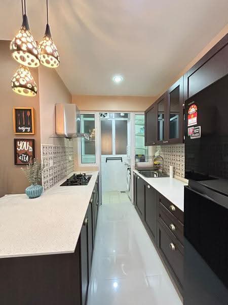 Condominium for Rent at Scenaria @ North Kiara Hills - Norhafiz Bin Mohd Nor - Kitchen - PropertyGuru.com.my