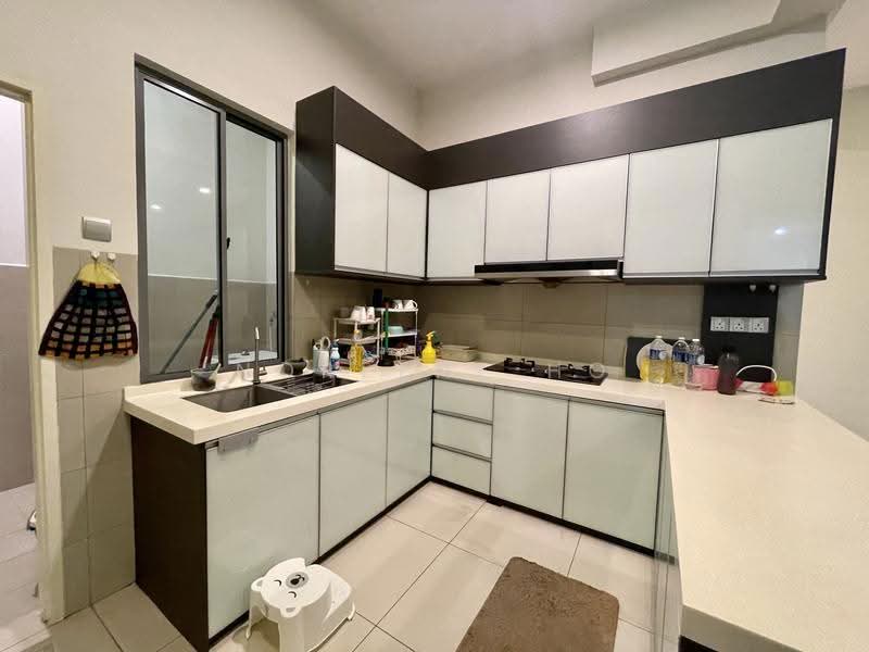 Service Residence for Sale at The Loft @ KK Times Square - NOREENE HO - Kitchen - PropertyGuru.com.my