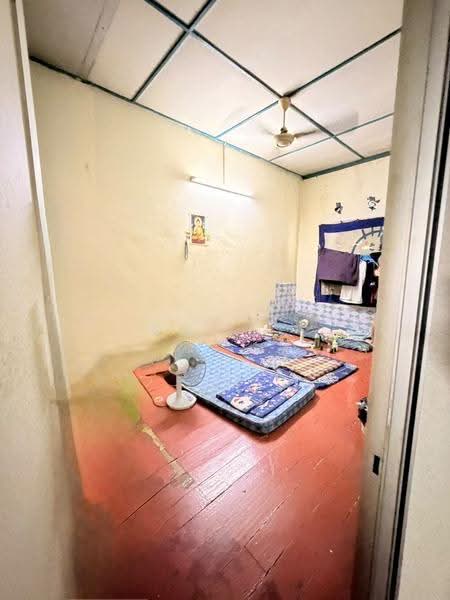 2-storey Terraced House for Sale in Taman Teratai (Butterworth) - SH Lee - Bedroom - PropertyGuru.com.my