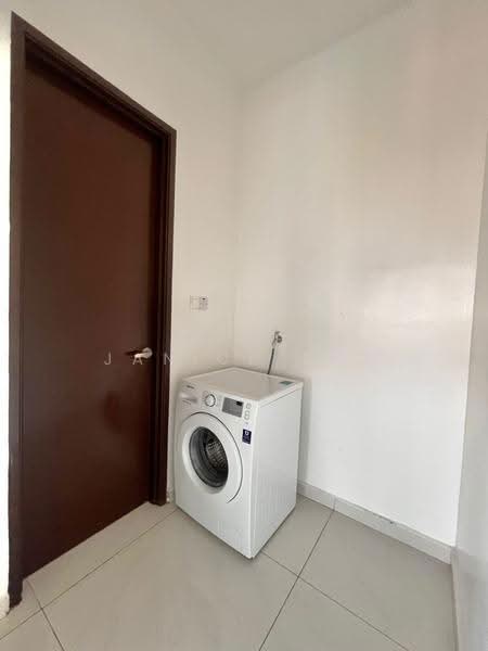 Kondominium untuk Dijual di Bay Point @ Country Garden Danga Bay - Janice Teo - PropertyGuru.com.my