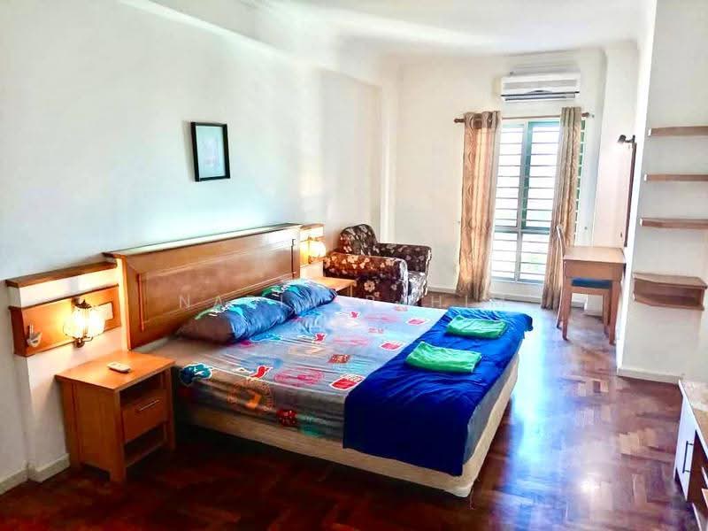 Condominium for Sale at Lanai Gurney - Nadia Rahim - Bedroom - PropertyGuru.com.my