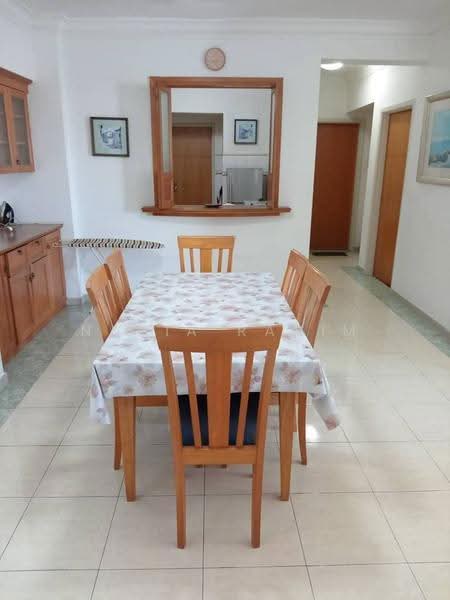 Condominium for Sale at Lanai Gurney - Nadia Rahim - Dining Room - PropertyGuru.com.my