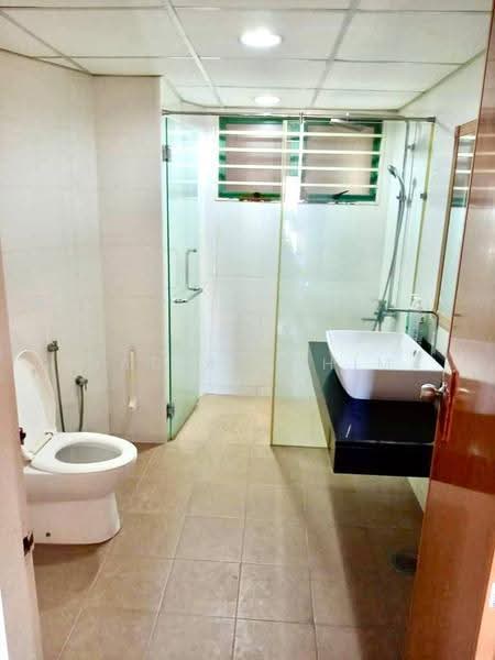 Condominium for Sale at Lanai Gurney - Nadia Rahim - Bathroom - PropertyGuru.com.my