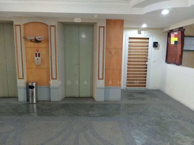 Condominium for Sale at Lanai Gurney - Nadia Rahim - Corridor - PropertyGuru.com.my