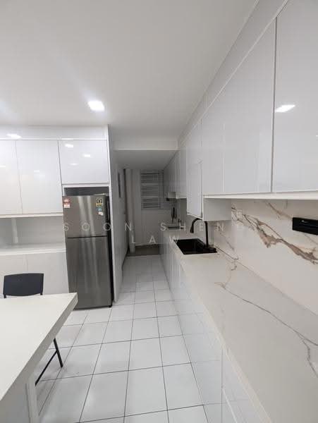 Pangsapuri untuk Disewa di Lily Apartment @ Kuchai Lama - Soon Sheng Law - Kitchen - PropertyGuru.com.my