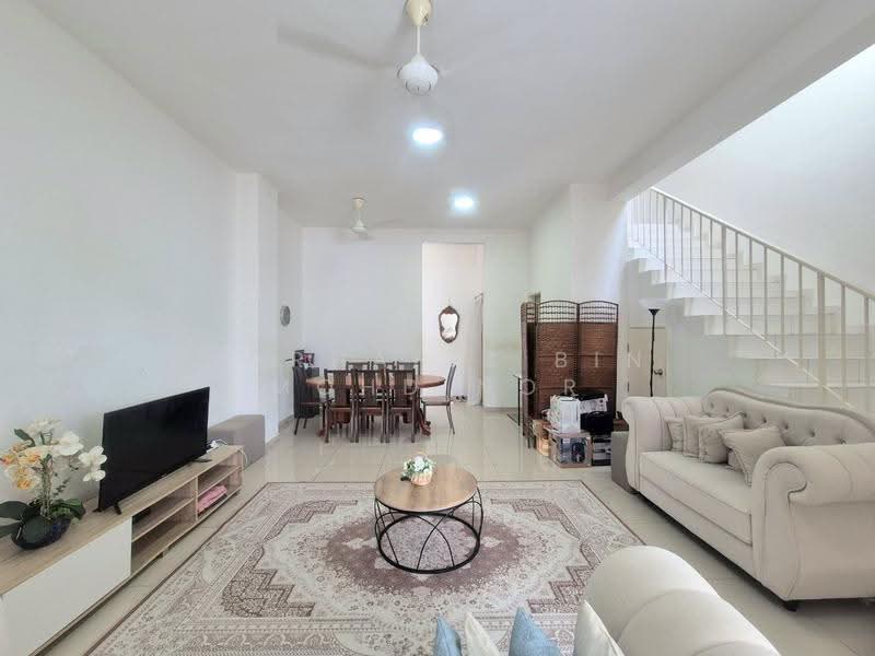 Rumah Teres 2-Tingkat untuk Dijual di Eco Grandeur (Puncak Alam) - Norhafiz Bin Mohd Nor - Living Room - PropertyGuru.com.my