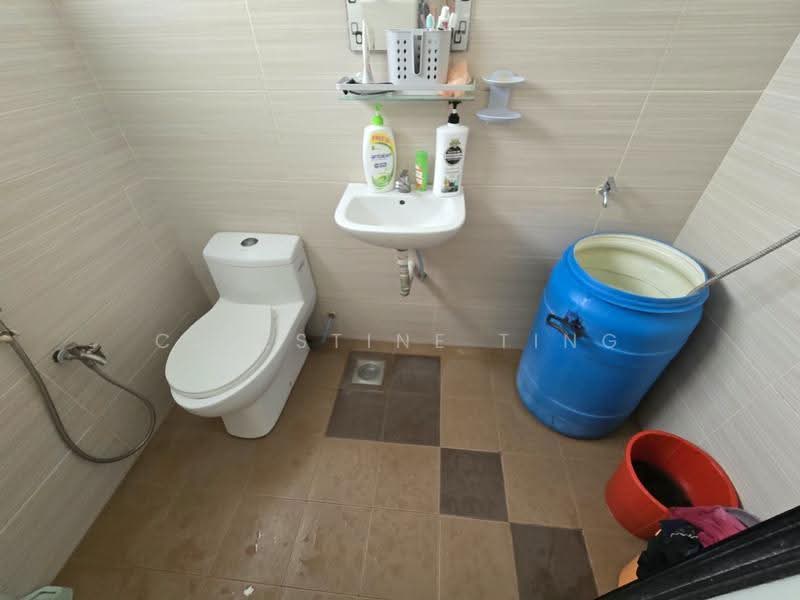 Rumah Teres 1-Tingkat untuk Dijual di Taman Bukit Kajang Baru (Kajang) - Celestine Ting - Bathroom - PropertyGuru.com.my