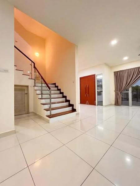 Rumah Berkembar untuk Dijual di Laman Rimbunan (Kepong) - Suki Tan - Entrance - PropertyGuru.com.my