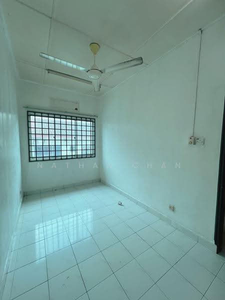 Rumah Teres 1.5-Tingkat untuk Dijual di Taman Gaya (Ulu Tiram) - Nathan Chan - Interior - PropertyGuru.com.my