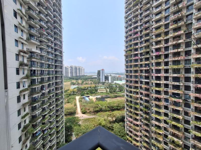 Pangsapuri untuk Disewa di Regalia Park @ Forest City - Helen Lee - Balcony - PropertyGuru.com.my