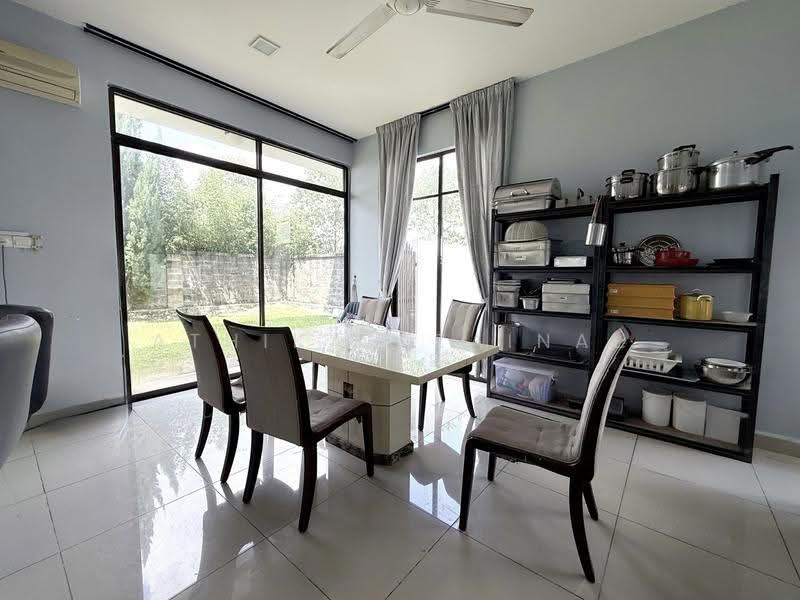 Rumah Berkembar untuk Dijual di Taman Melawati (Ulu Kelang) - Athikah Zainal - Dining Room - PropertyGuru.com.my