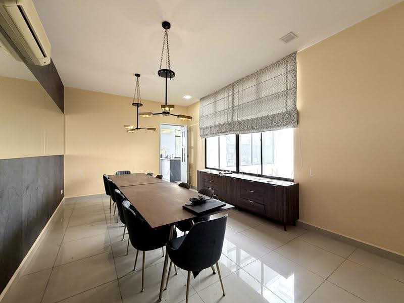 Rumah Berkembar untuk Dijual di Taman Melawati (Ulu Kelang) - Athikah Zainal - Dining Room - PropertyGuru.com.my