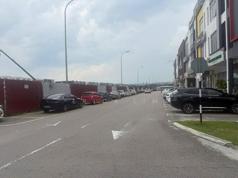 Shop / Office for Rent in Austin Crest (Johor Bahru) - Erica Lim - Exterior - PropertyGuru.com.my