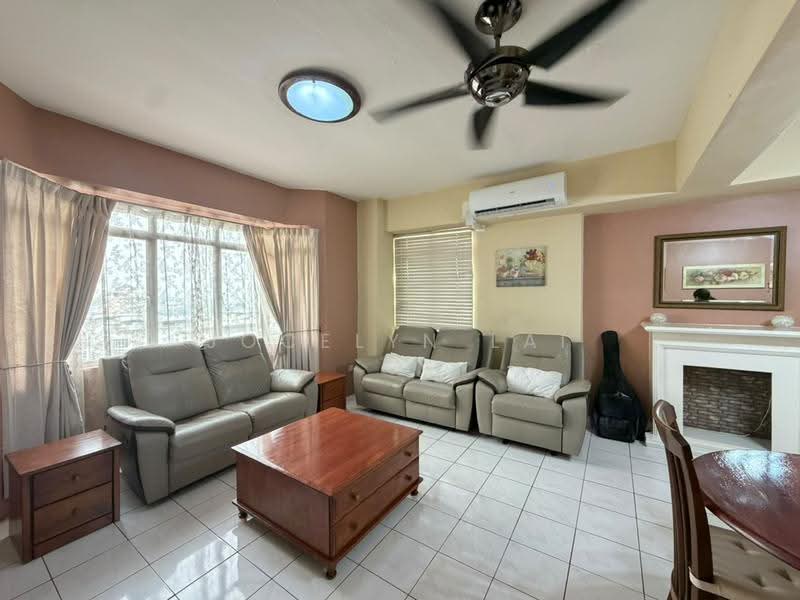 Condominium for Rent at Kelana Puteri - Jocelyn Lai - Living Room - PropertyGuru.com.my