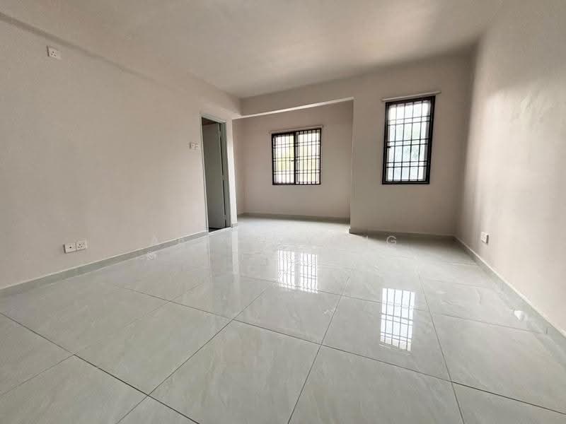 Rumah Teres 3-Tingkat untuk Disewa di Taman Gombak (Batu Caves) - Aaron Yong - Living Room - PropertyGuru.com.my