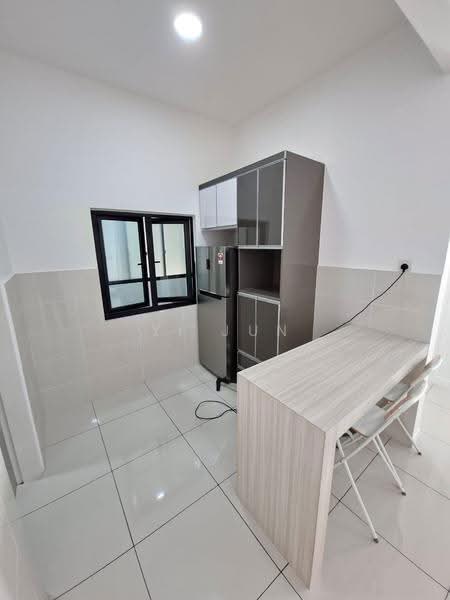 Condominium for Rent at Sky Condominium (Skyz Residence) - Yi Jun - Kitchen - PropertyGuru.com.my