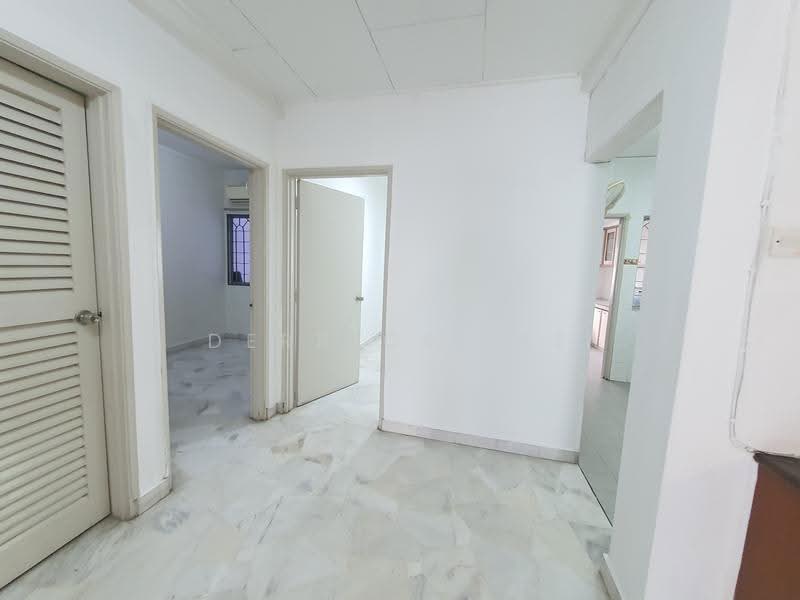 1.5-storey Terraced House for Sale in Usj 2 (Subang Jaya) - Derrick Lee - Interior - PropertyGuru.com.my
