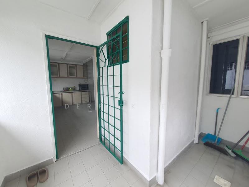 1.5-storey Terraced House for Sale in Usj 2 (Subang Jaya) - Derrick Lee - Kitchen - PropertyGuru.com.my
