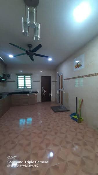 Rumah Teres untuk Dijual di Bandar Seremban Selatan (Seremban) - Daniel Yong - Kitchen - PropertyGuru.com.my