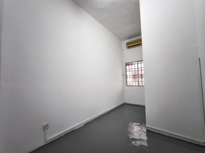 Rumah Teres 2-Tingkat untuk Dijual di Klang (Selangor) - Esther Ng - Interior - PropertyGuru.com.my