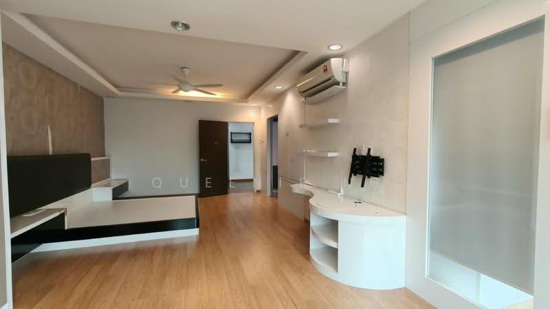 Rumah Kluster untuk Dijual di Taman Mount Austin (Tebrau) - Queenie Ng - PropertyGuru.com.my