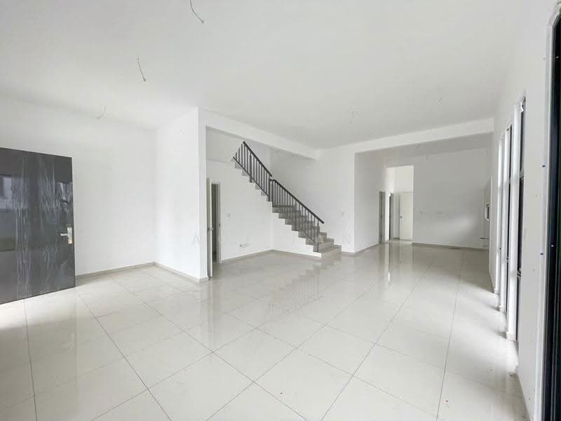 Rumah Teres 2-Tingkat untuk Dijual di Taman Desa Tebrau (Tebrau) - Ace Tan - Living Room - PropertyGuru.com.my