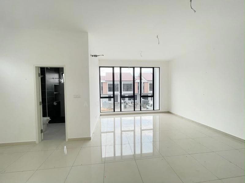 Rumah Teres 2-Tingkat untuk Dijual di Taman Desa Tebrau (Tebrau) - Ace Tan - Bedroom - PropertyGuru.com.my