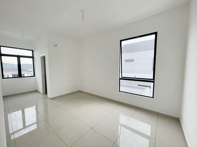 Rumah Teres 2-Tingkat untuk Dijual di Taman Desa Tebrau (Tebrau) - Ace Tan - Bedroom - PropertyGuru.com.my