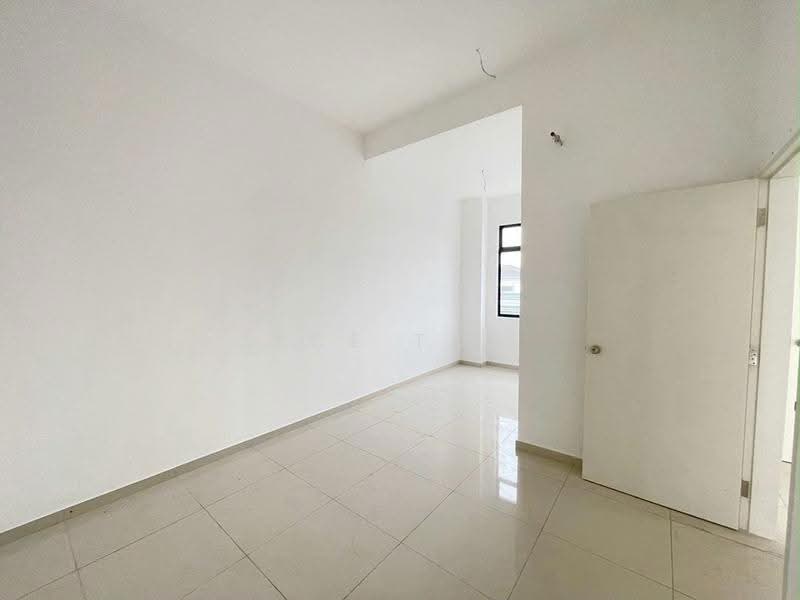 Rumah Teres 2-Tingkat untuk Dijual di Taman Desa Tebrau (Tebrau) - Ace Tan - Bedroom - PropertyGuru.com.my