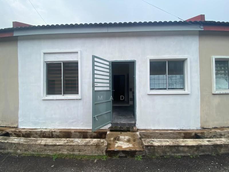 Rumah Teres untuk Dijual di Taman Pandan Damai (Kuantan) - Mohammad Azizi - PropertyGuru.com.my
