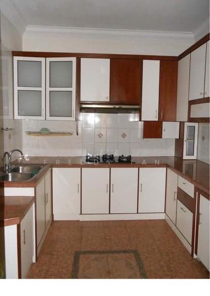 Condominium for Rent at Gold Coast Resort Condominium - Freddy Tan - Kitchen - PropertyGuru.com.my