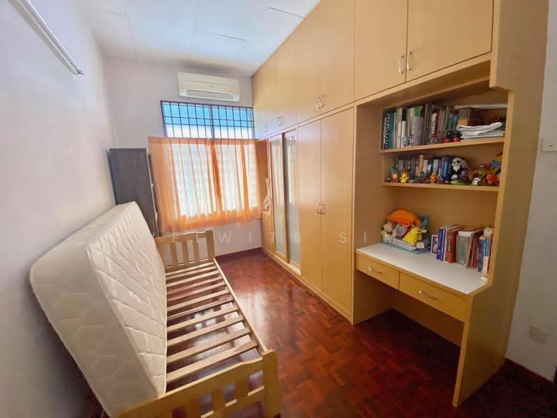 2-storey Terraced House for Sale in Sungai Nibong (Bayan Lepas) - Welwits Sim - Bedroom - PropertyGuru.com.my