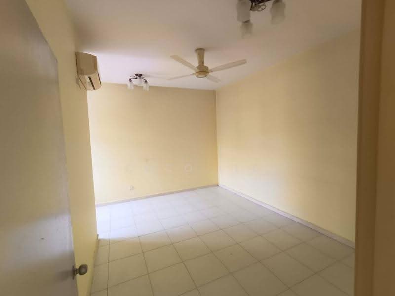 Cluster House for Rent in Horizon Hills (Iskandar Puteri (Nusajaya)) - Coco Lee - Living Room - PropertyGuru.com.my