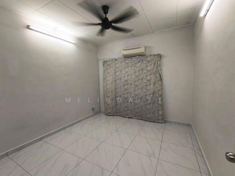 2-storey Terraced House for Rent in Bandar Baru Permas Jaya (Permas Jaya) - Melinda Ee - Interior - PropertyGuru.com.my