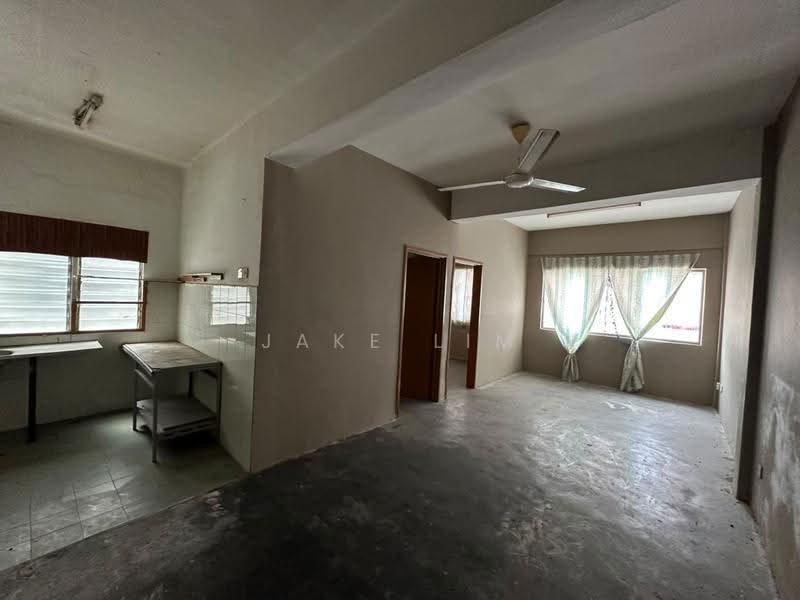 Flat for Sale at Jati - Jake Lim - Kitchen - PropertyGuru.com.my