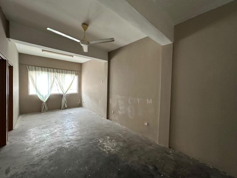 Flat for Sale at Jati - Jake Lim - Living Room - PropertyGuru.com.my