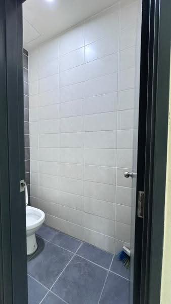 Service Residence for Rent at Mesahill - Mike Tan - Bathroom - PropertyGuru.com.my